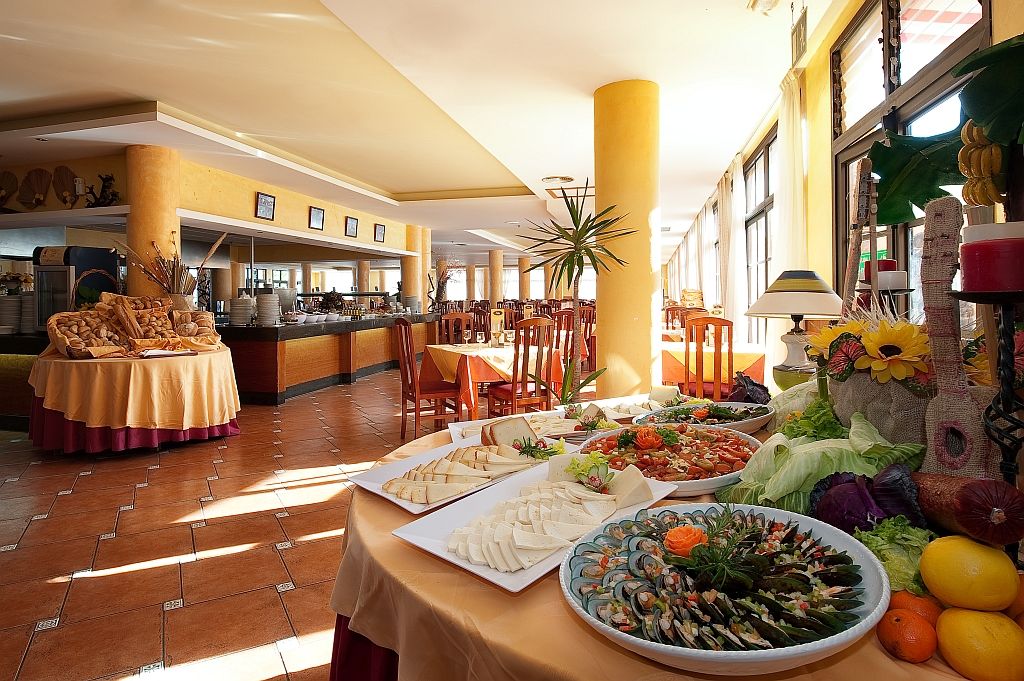 Elba Castillo San Jorge & Antigua Suite Hotel Caleta De Fuste Restoran gambar